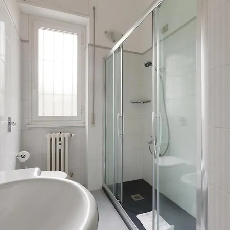 Apartment Guesthost - Gambara Balcony *