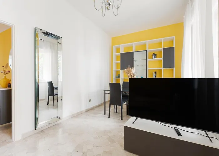Guesthost - Gambara Balcony Apartment *